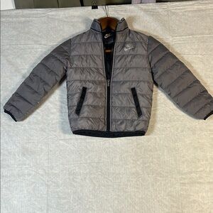 Nike Charcoal Child's Puffer Jacket Size 4T.